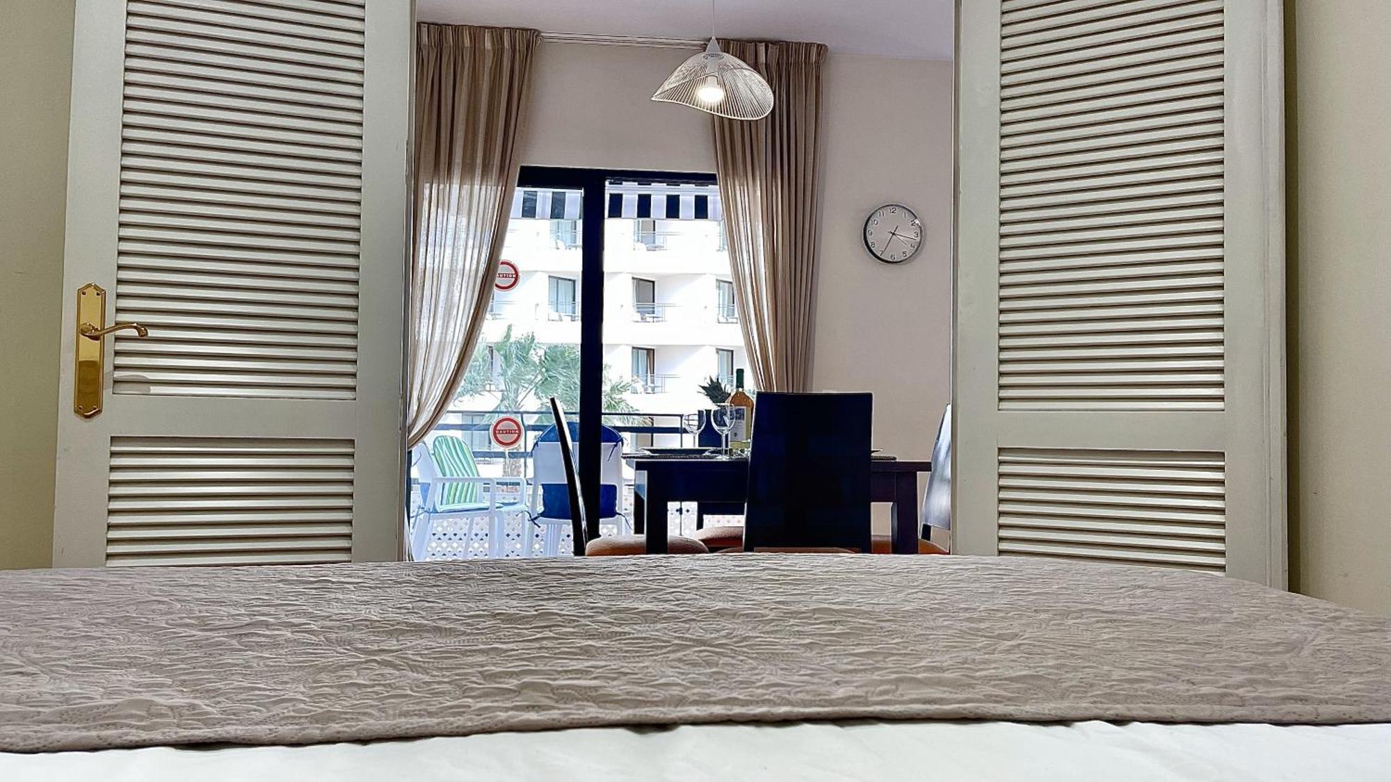 Beachfront 1Br Apartment In Center Of Marbella! المظهر الخارجي الصورة